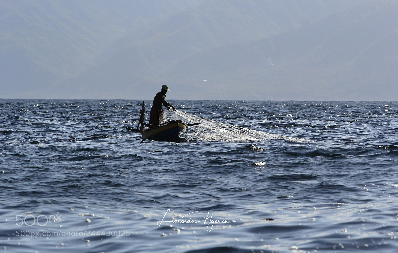 Canon EOS 60D sample photo. Fisherman in lamalera photography