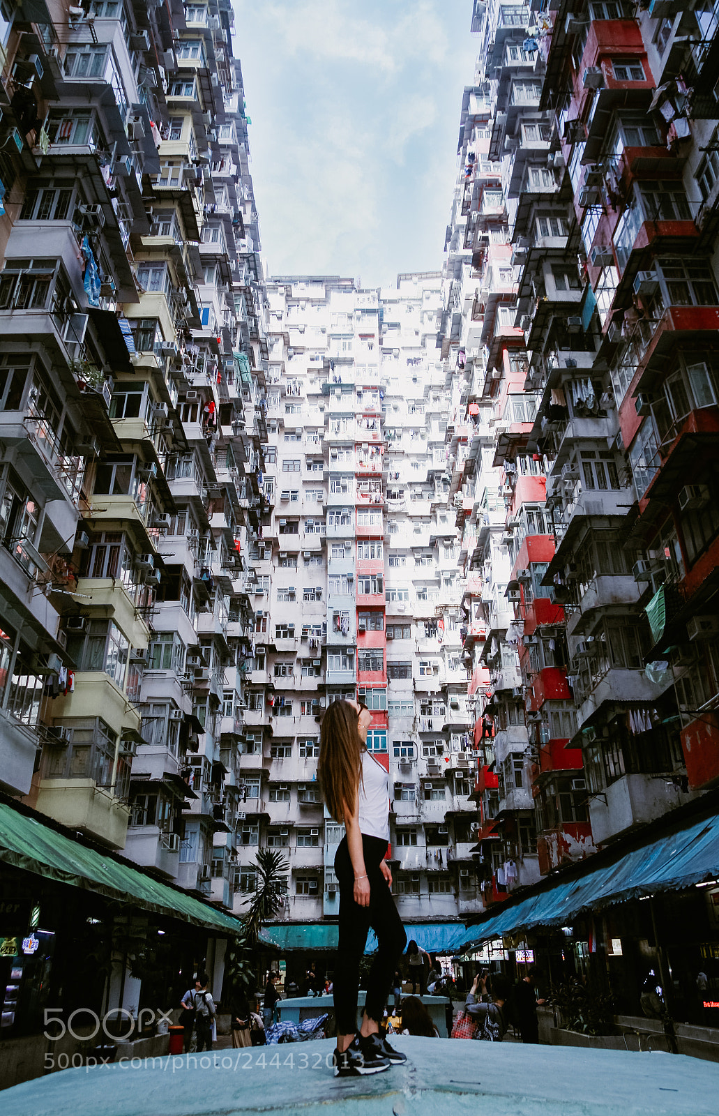 Canon EOS 7D sample photo. Hong kong housing in photography