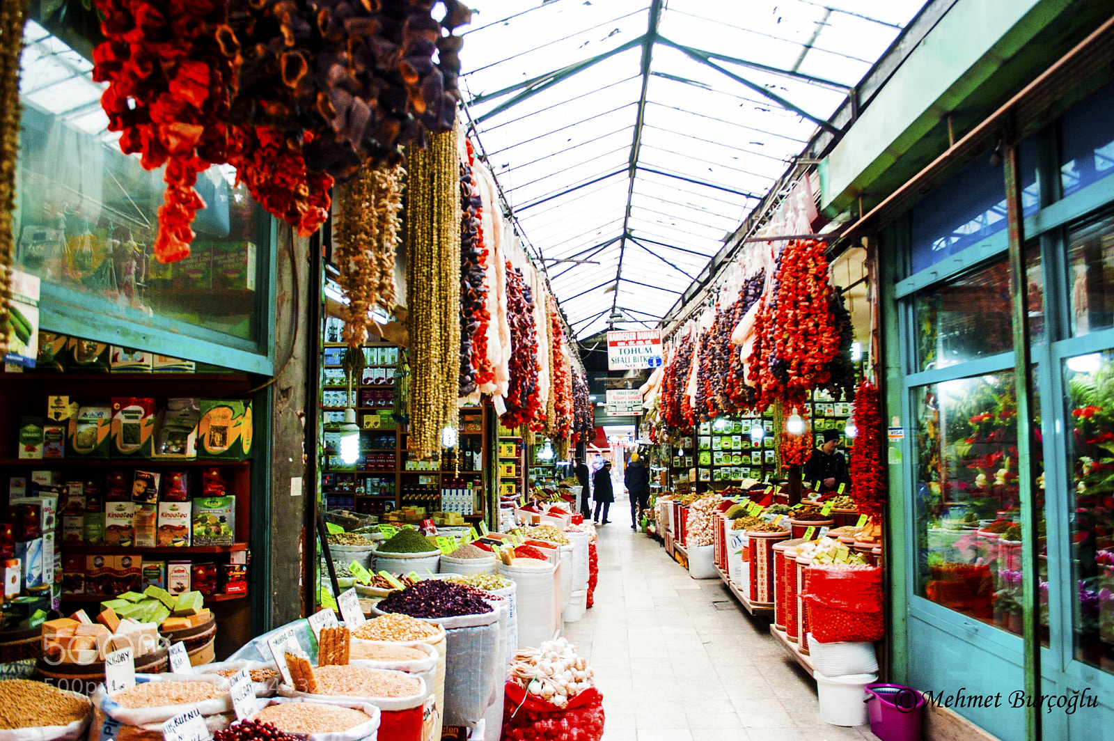 Nikon D100 sample photo. Spice bazaar photography