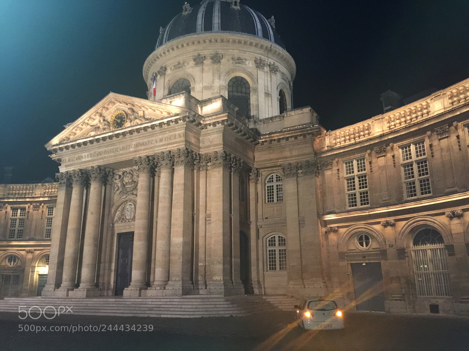 Apple iPhone 6 Plus sample photo. Paris photography