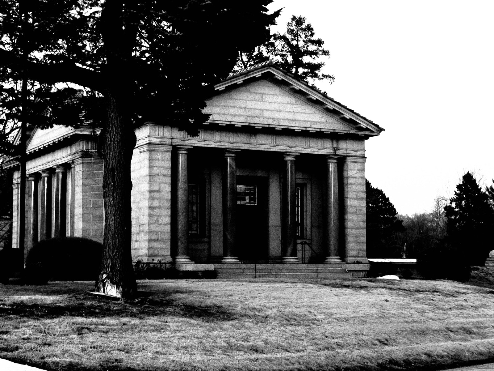 Canon PowerShot G12 sample photo. Forest lawn cemetery photography