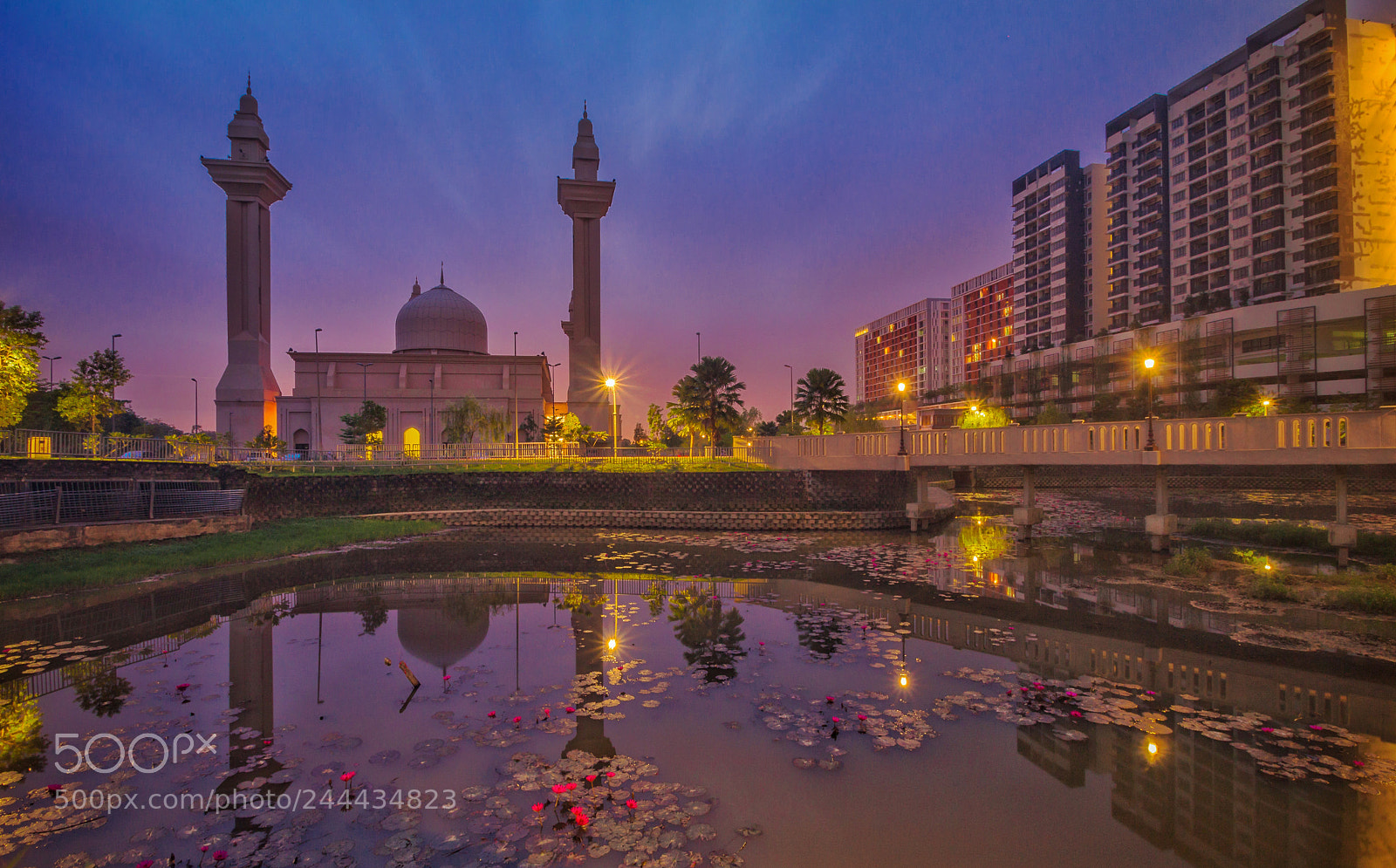 Canon EOS 650D (EOS Rebel T4i / EOS Kiss X6i) sample photo. Bukit jelutong mosque photography