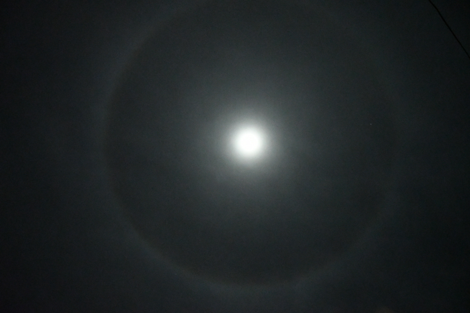 Nikon D7500 sample photo. La luna en un círculo photography