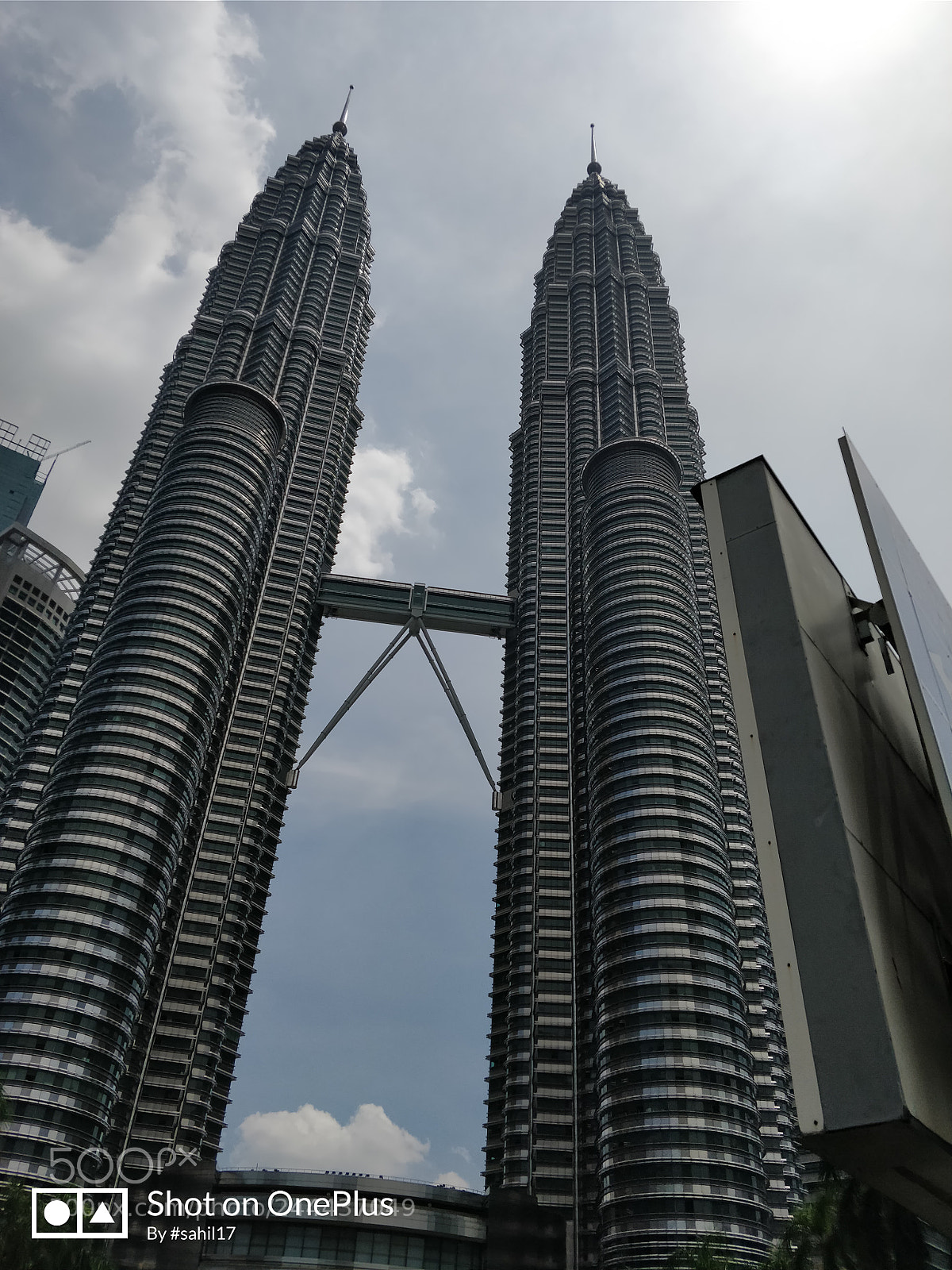 OnePlus 5T sample photo. #klcc photography