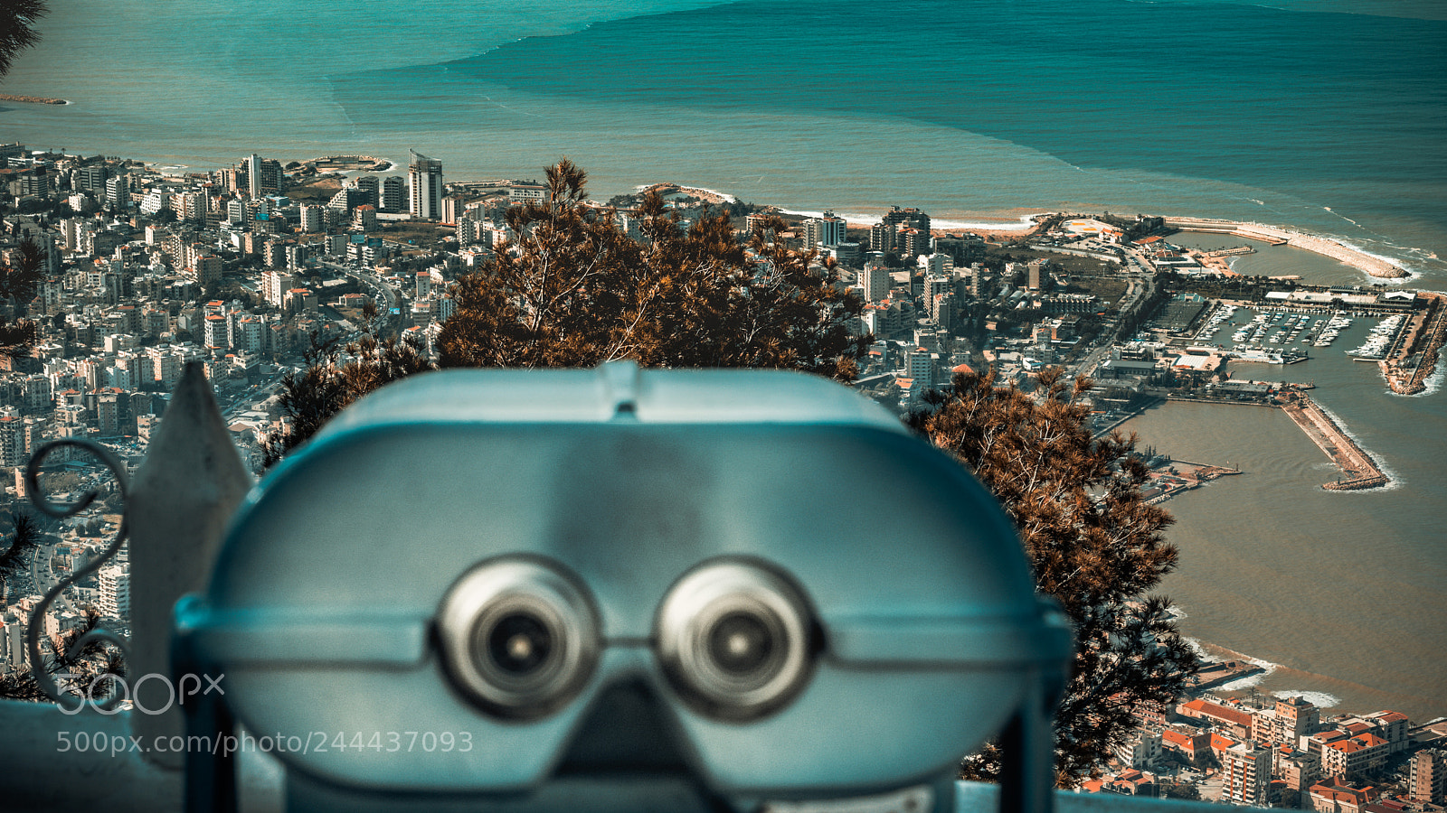Sony a6300 sample photo. Beirut photography