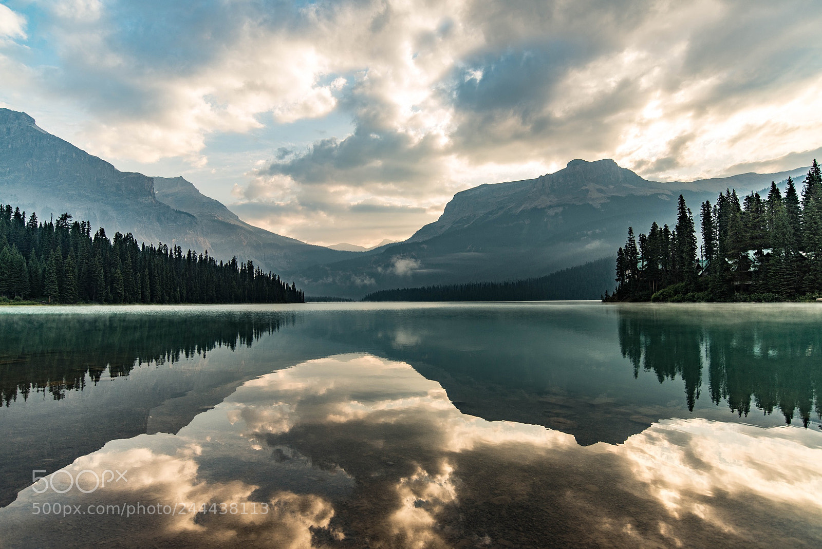Nikon D600 sample photo. Riflessi all’emerald lake. photography