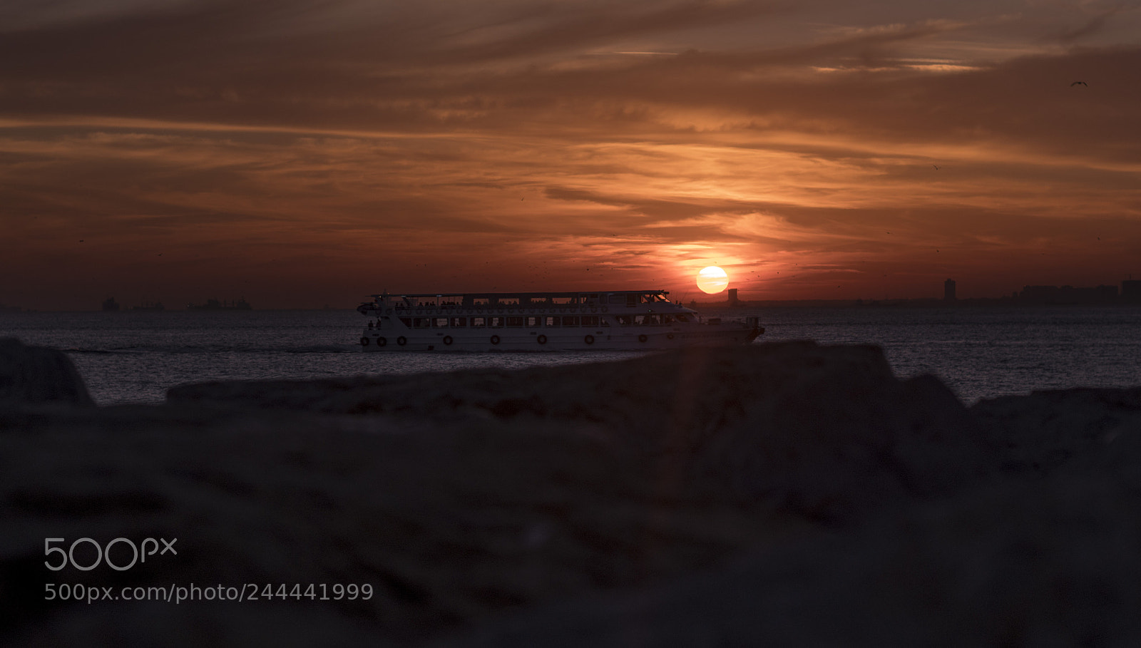 Sony a6300 sample photo. Kad k y stanbul photography