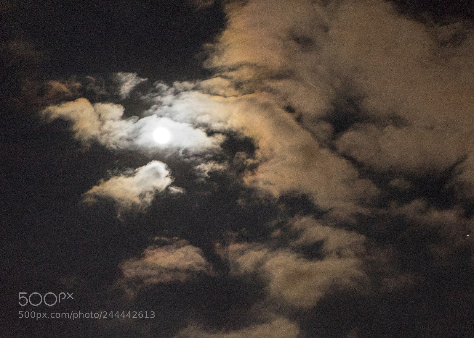 Sony a7 sample photo. Moon & cloud 2.jpg photography