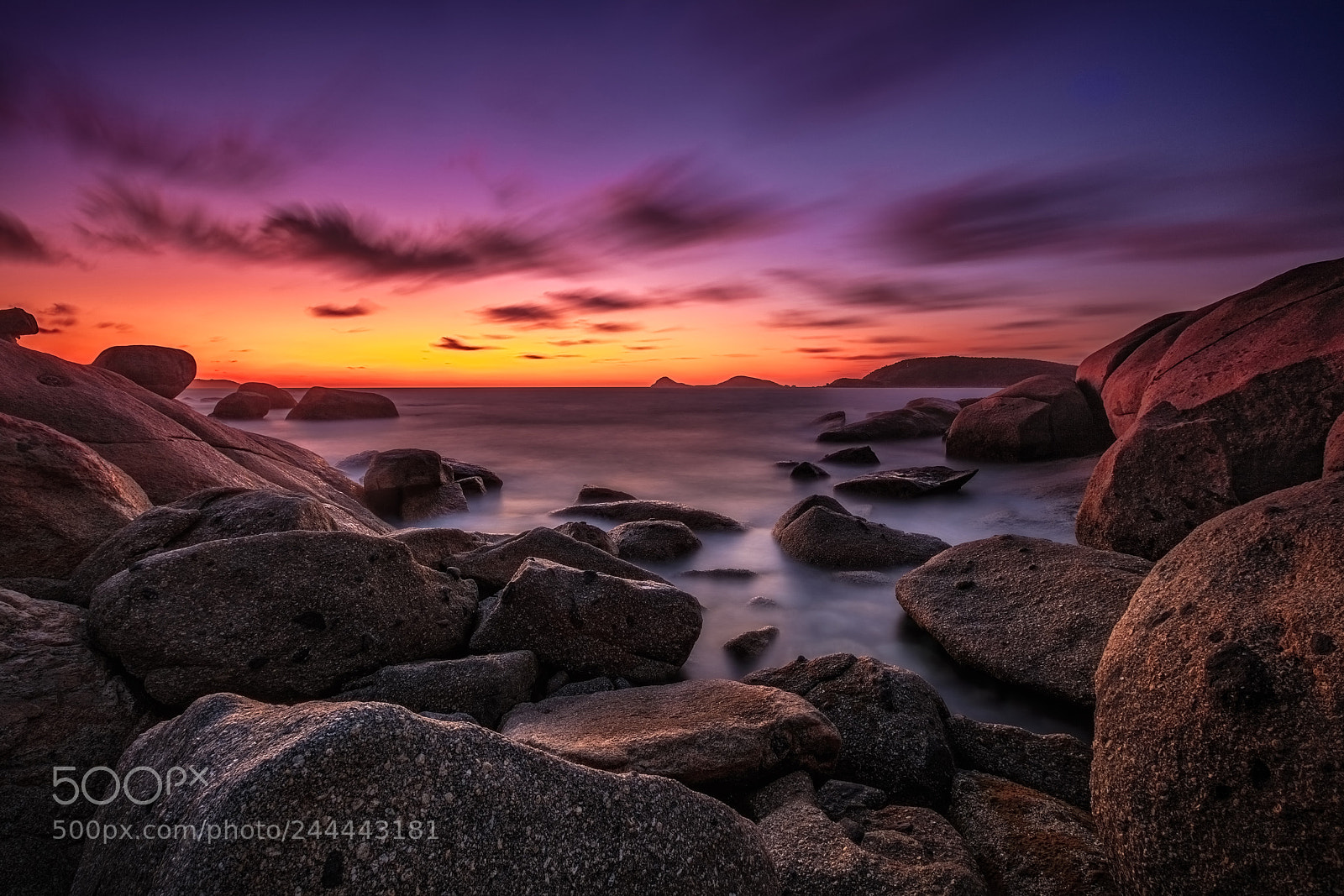 Canon EOS 5DS R sample photo. Into the sea photography