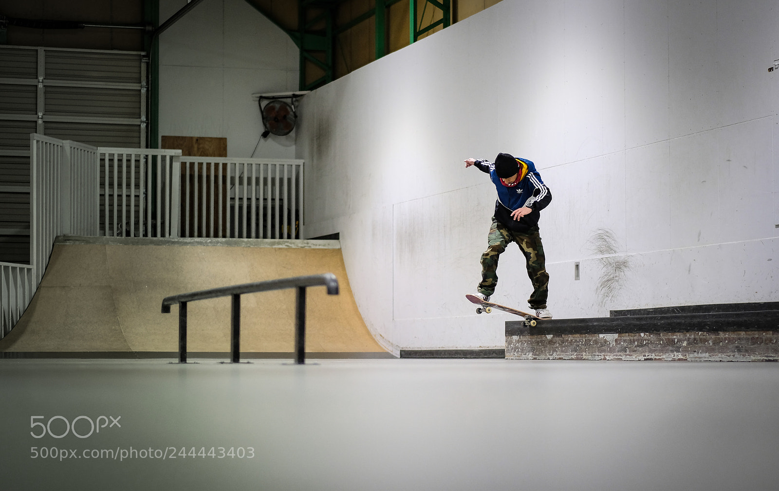 Fujifilm X-T2 sample photo. Skate life photography