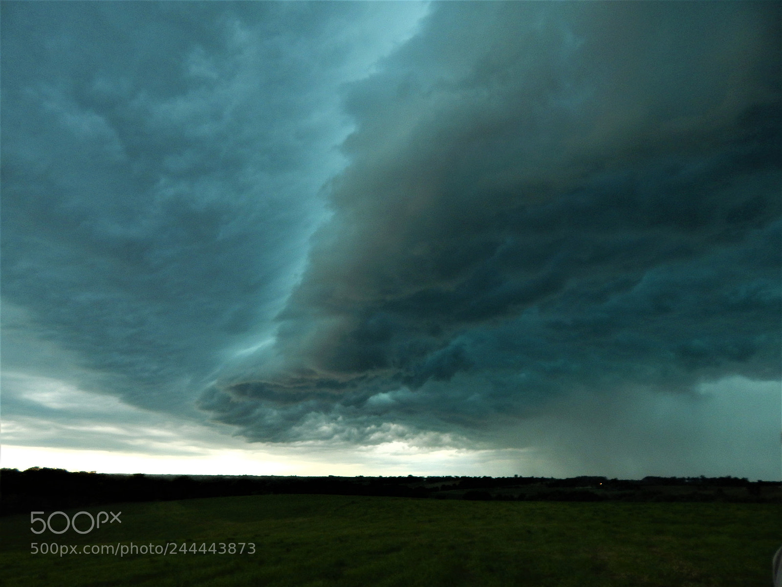 Nikon Coolpix L820 sample photo. Storm clouds photography