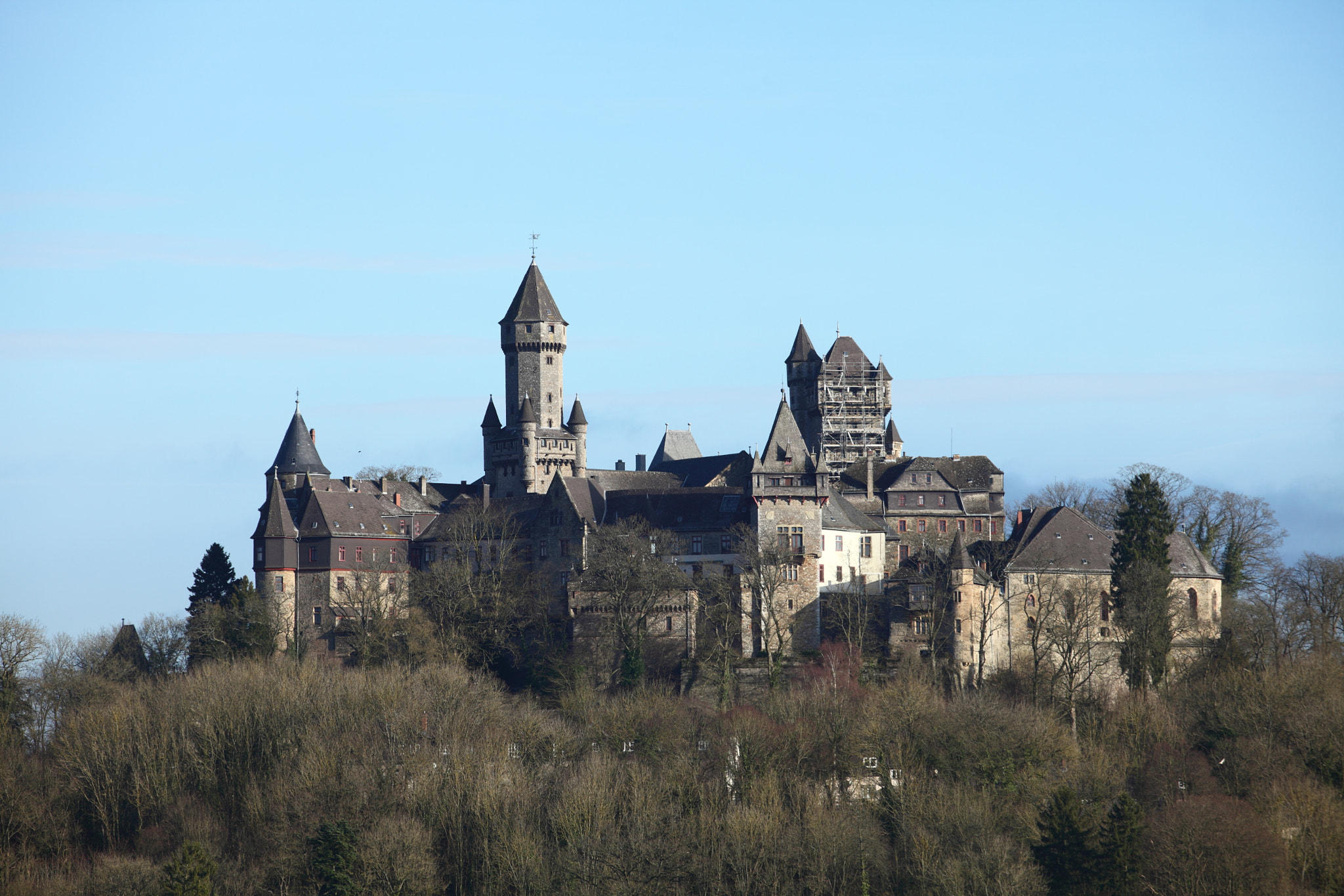 Canon EF 70-200mm F4L USM sample photo. Castle braunfels photography