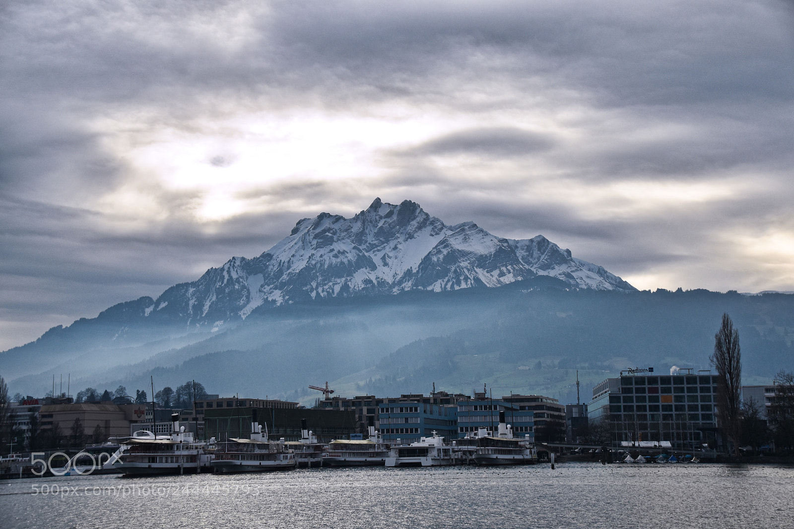 Nikon D5500 sample photo. Vierwaldstättersee photography