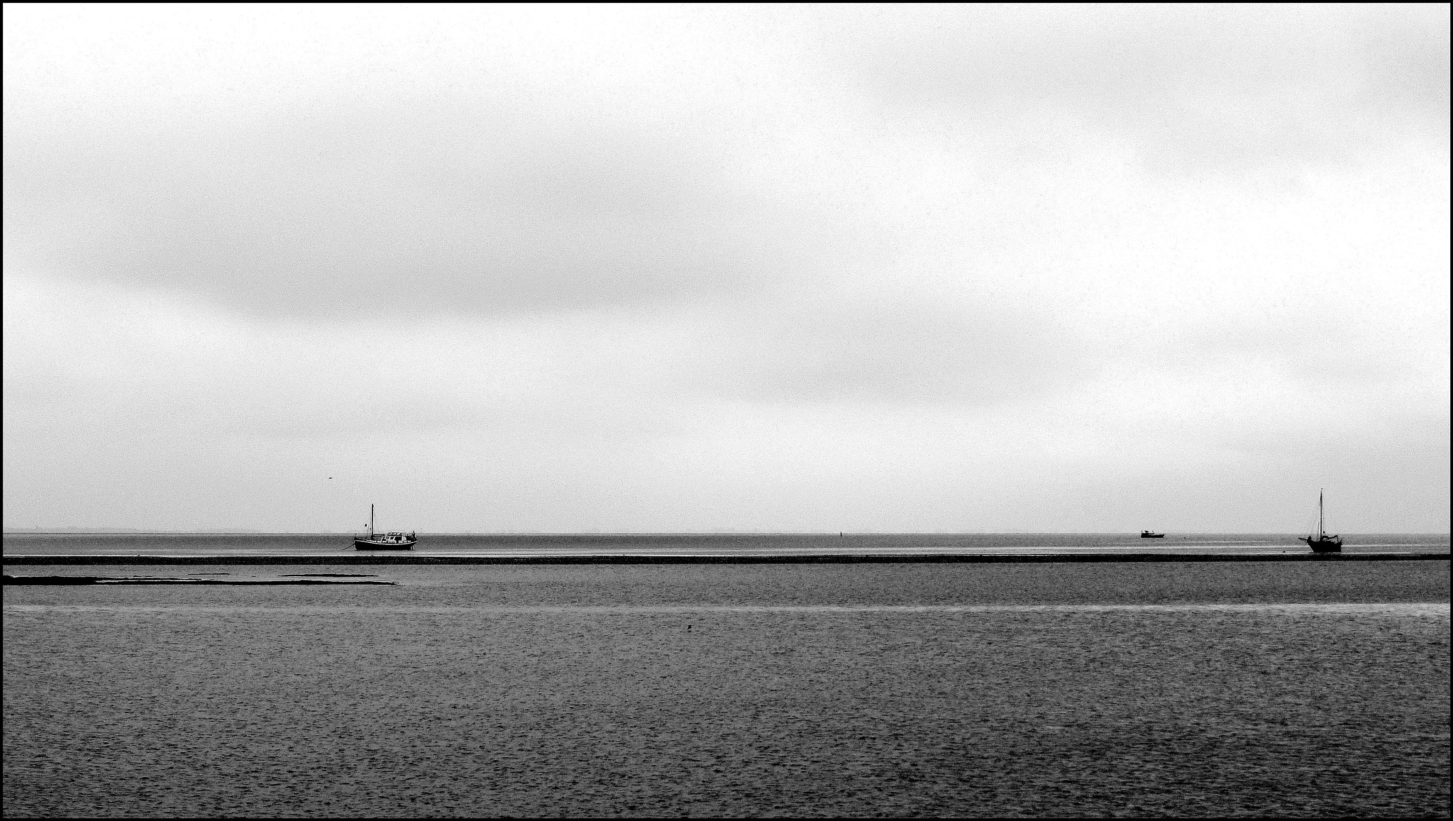 Canon PowerShot SX220 HS sample photo. The sea, waking up in the morning photography