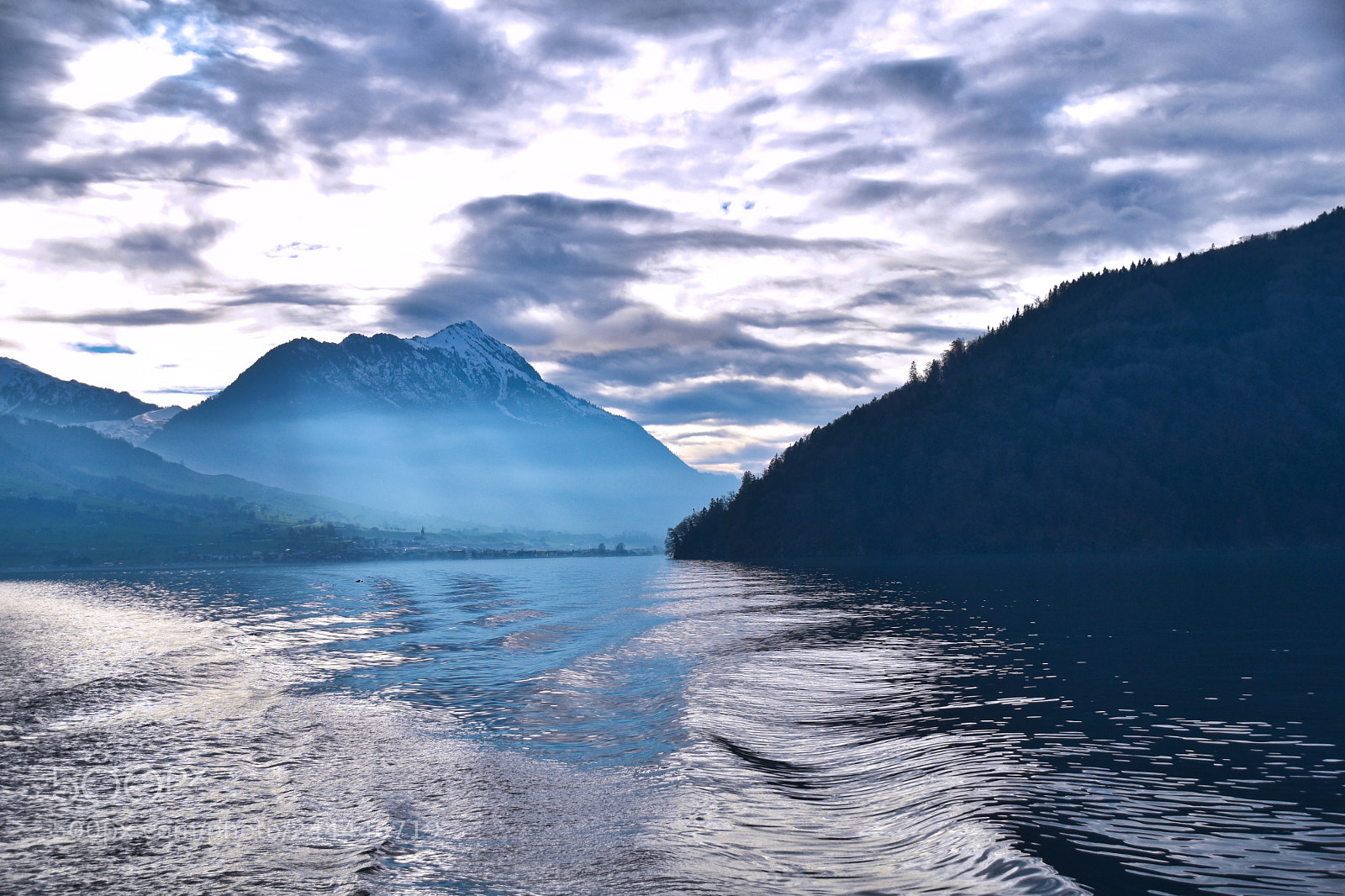 Nikon D5500 sample photo. Vierwaldstättersee photography