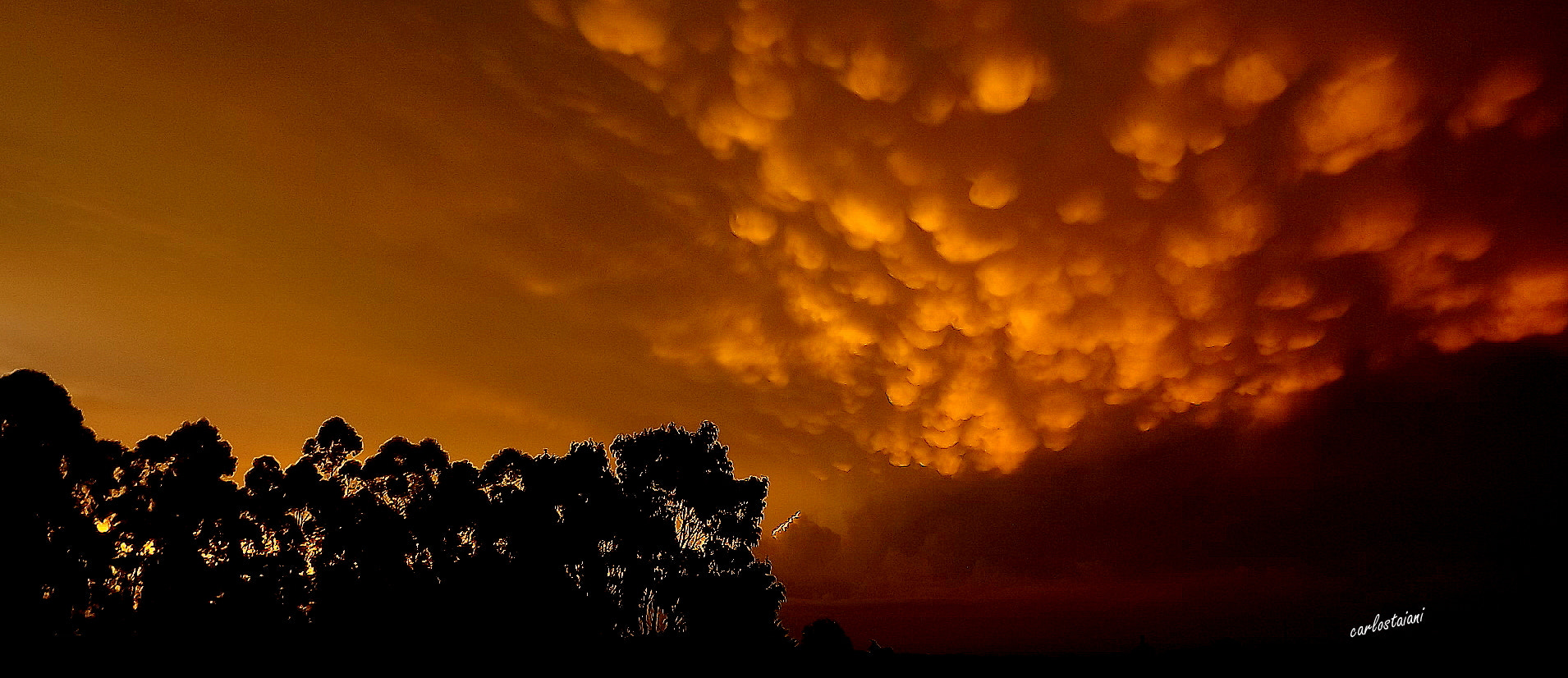 FujiFilm FinePix S4000 (FinePix S4050) sample photo. Mamatus clouds .... photography