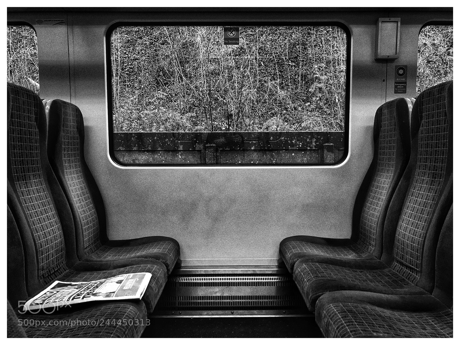 Apple iPhone 7 sample photo. Carriage composition photography