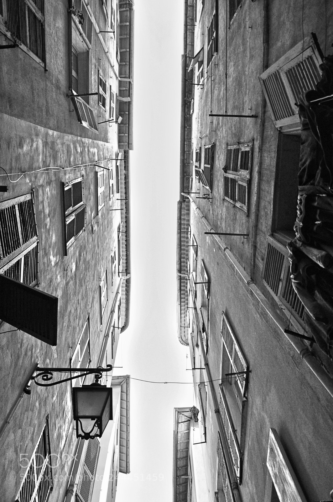 Nikon D5000 sample photo. Alley photography