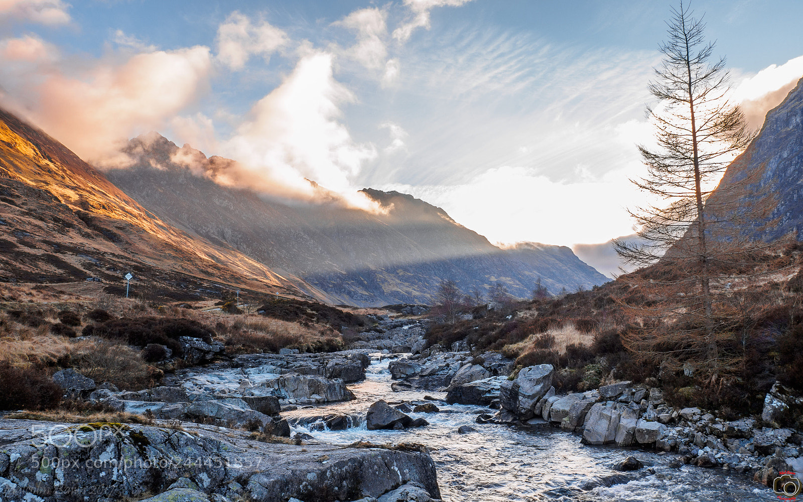 Olympus OM-D E-M10 II sample photo. Glencoe morning photography