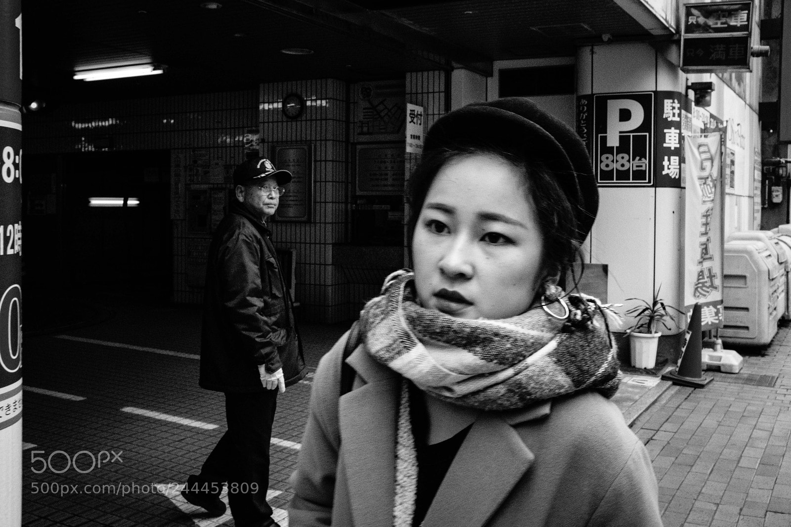 Fujifilm X100F sample photo. Strangers photography