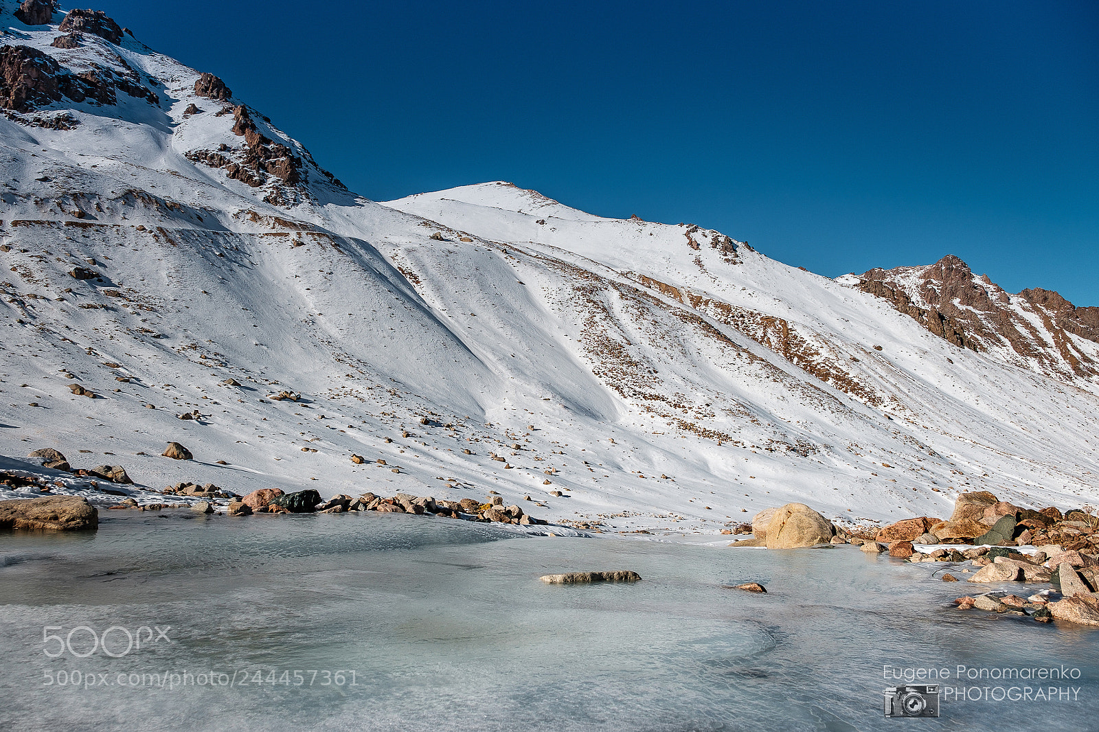 Fujifilm X-T2 sample photo. T1 glacier station near photography