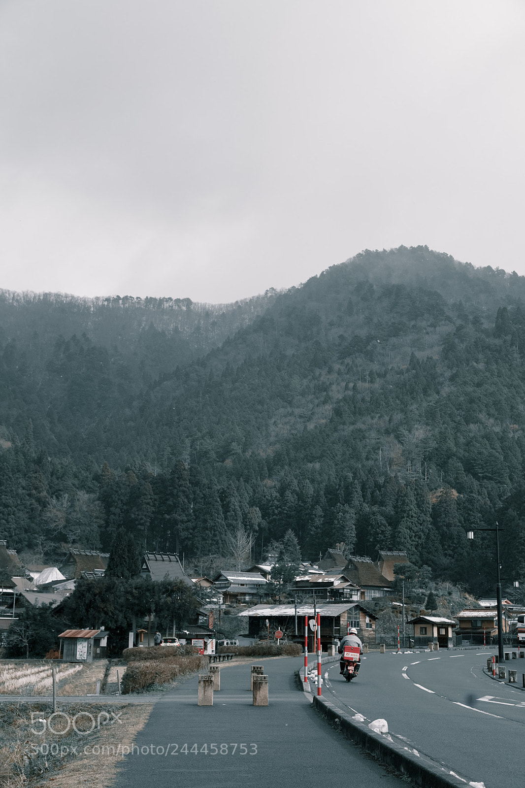 Sony a7 II sample photo. Go home photography