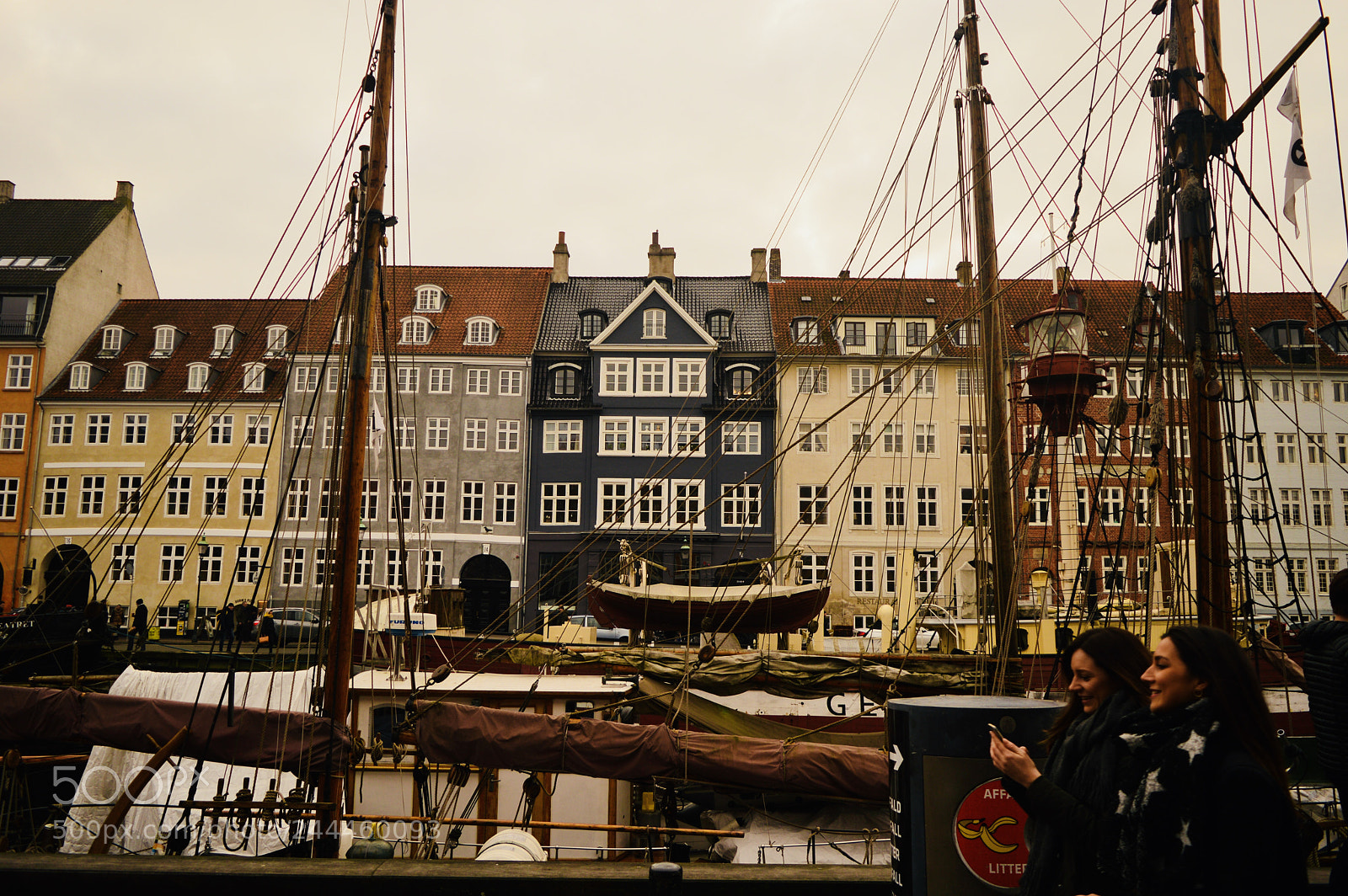 Nikon D3200 sample photo. Nyhavn - danish treasure photography