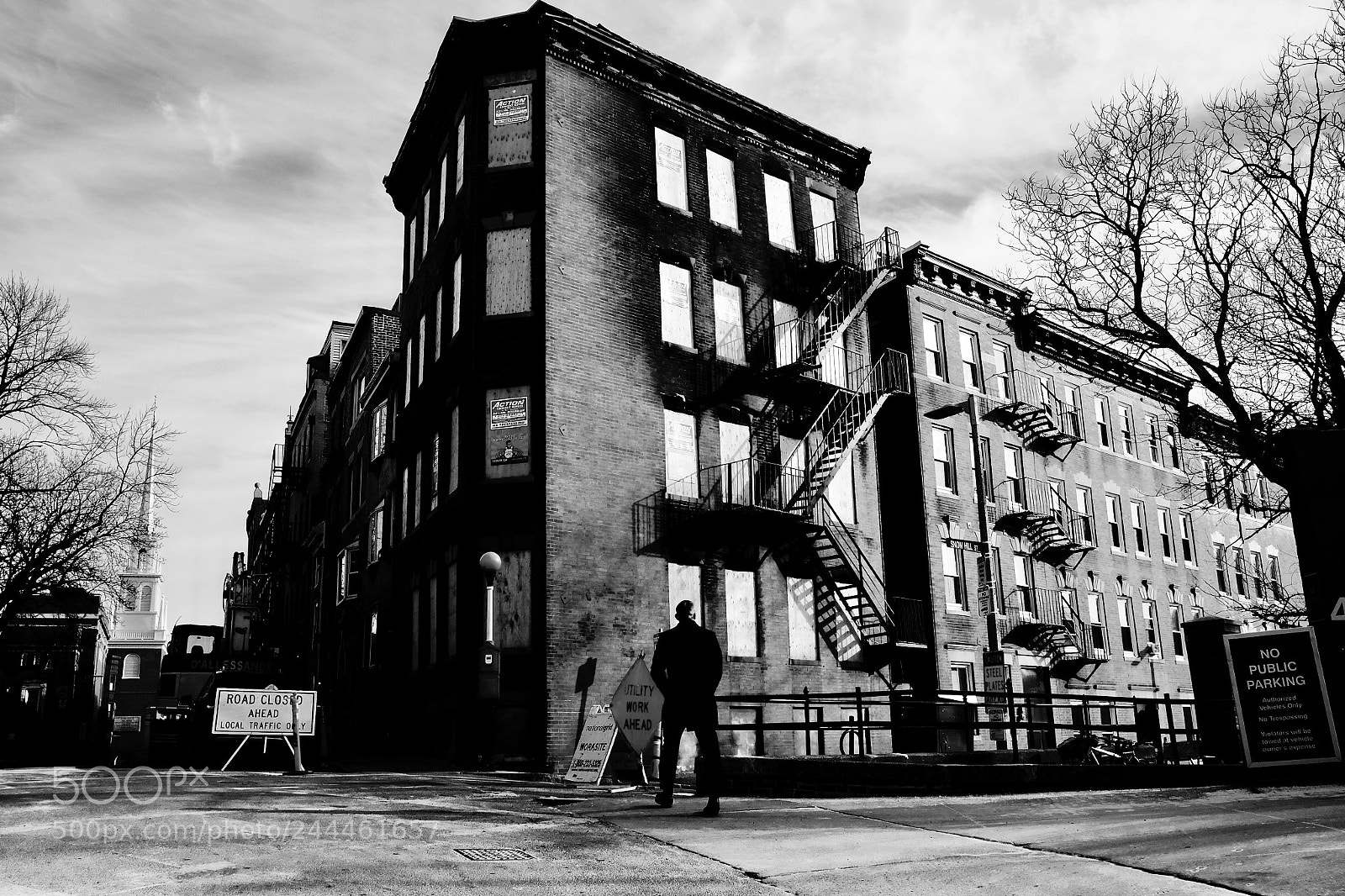 Fujifilm X-E2S sample photo. Onwards building photography