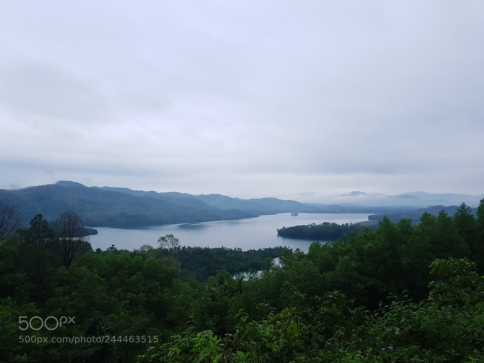 Samsung Galaxy S8 sample photo. Landscape of the lake photography