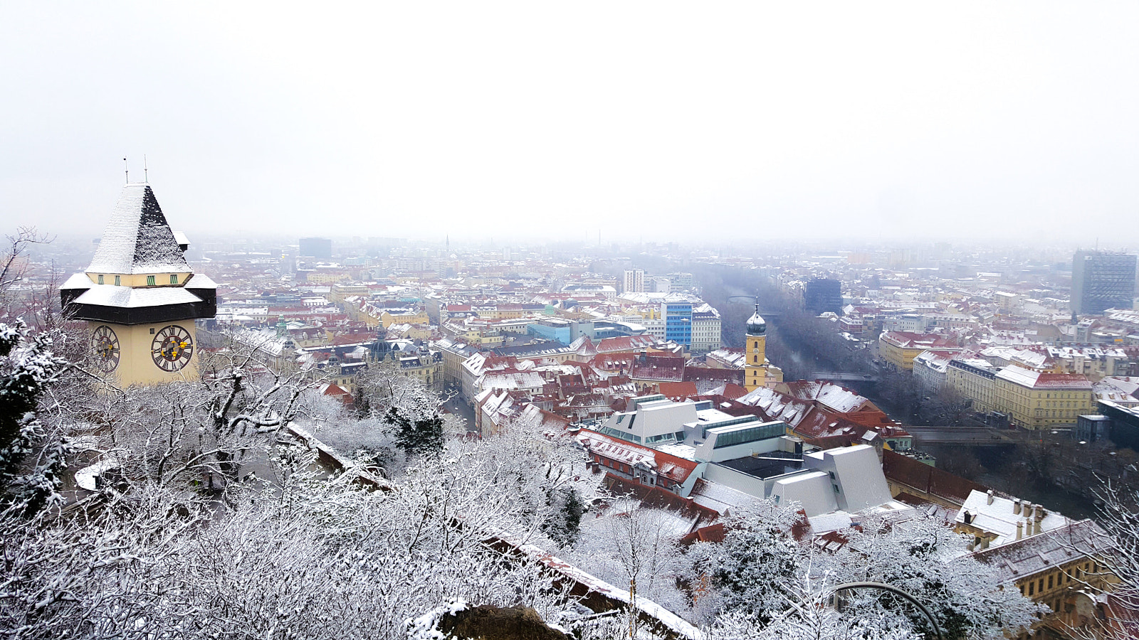 Samsung GALAXY S6 edge sample photo. Clock tower of graz photography