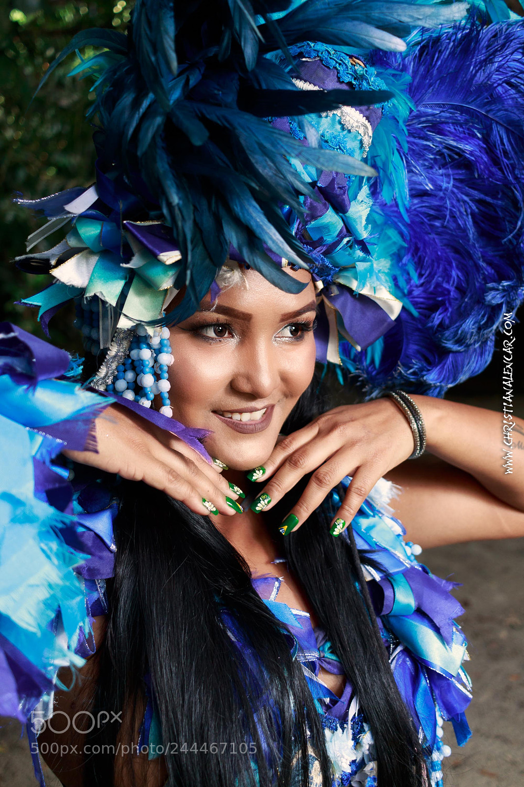Canon EOS 700D (EOS Rebel T5i / EOS Kiss X7i) sample photo. Blue smile photography