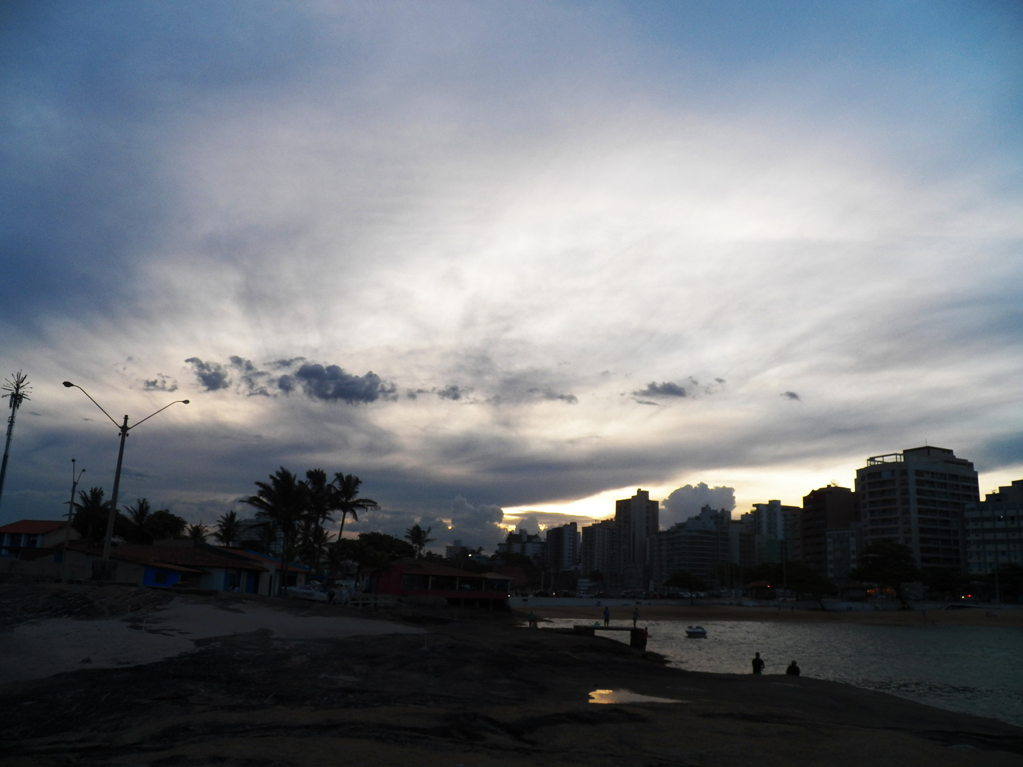 Kodak EasyShare Z990 (EasyShare Max) sample photo. Guarapari photography