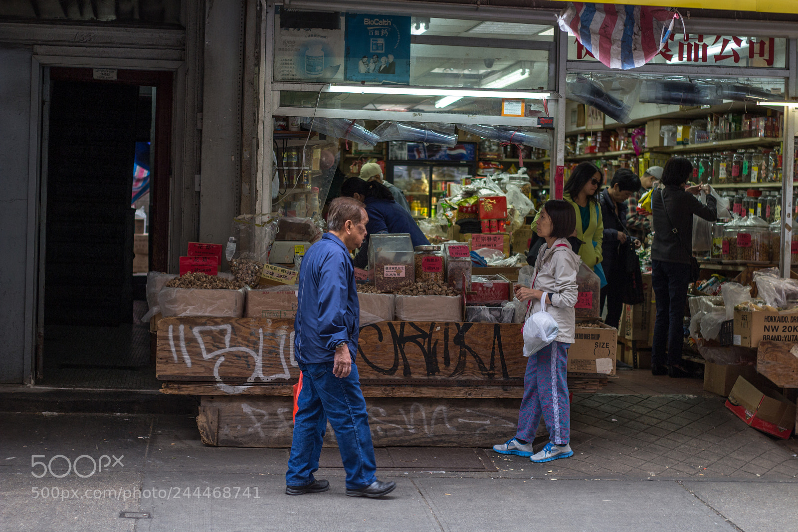Canon EOS 100D (EOS Rebel SL1 / EOS Kiss X7) sample photo. Chinatown, new york. photography