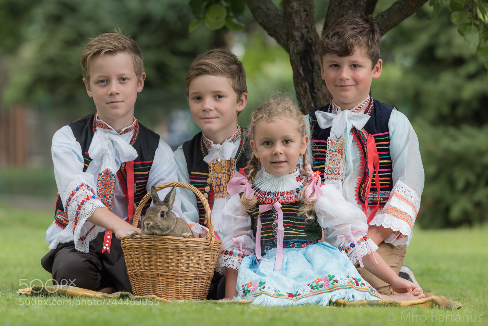 Nikon D810 sample photo. Four children in slovak photography