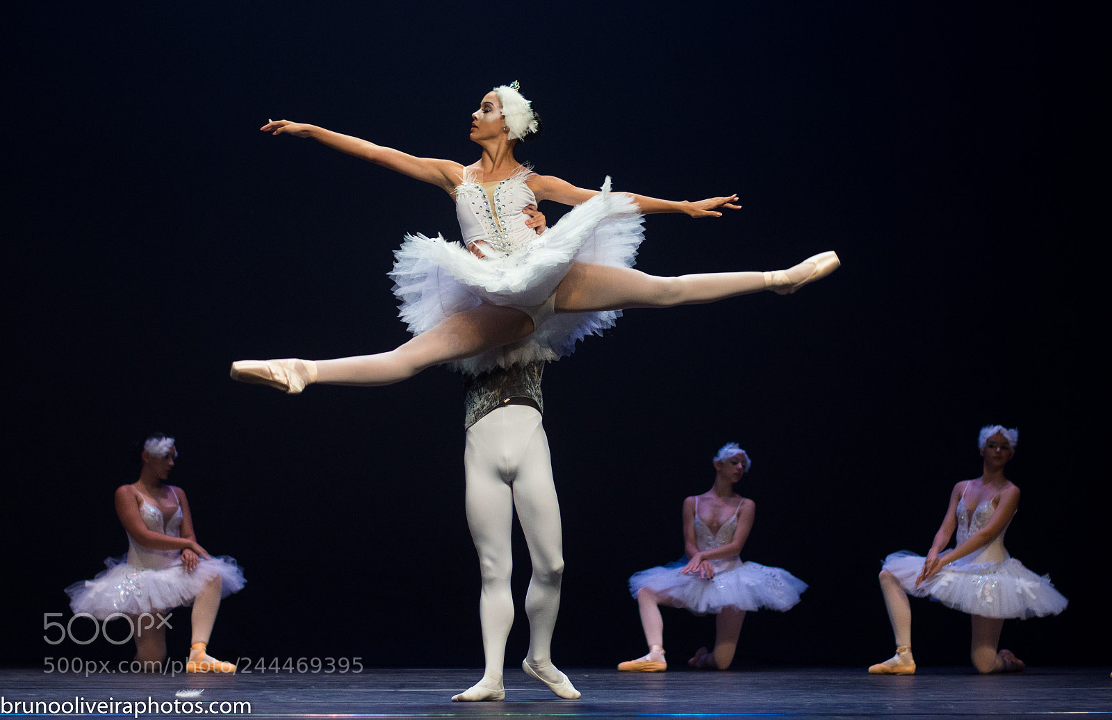 Nikon D7200 sample photo. Performing at the theatre photography