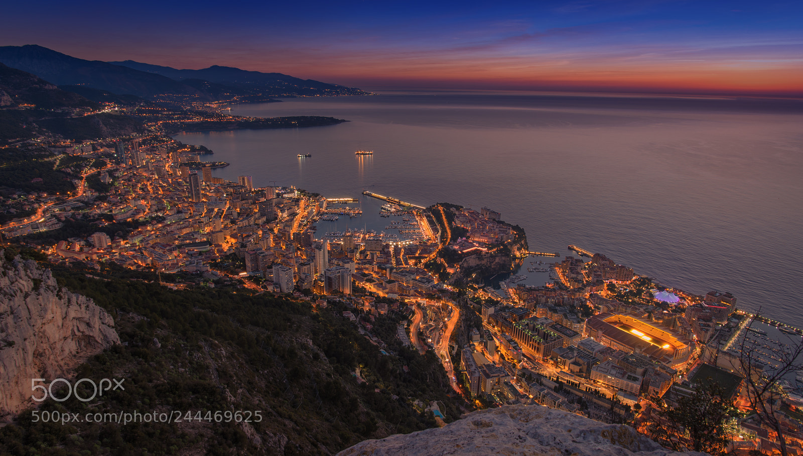 Nikon D810 sample photo. Monaco - sunrise photography