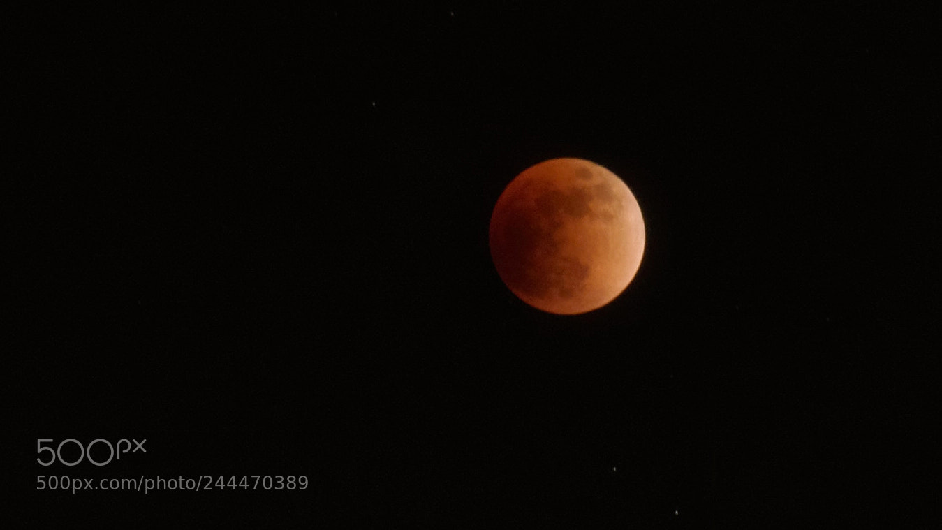 Nikon Coolpix P7700 sample photo. Moon eclipse photography