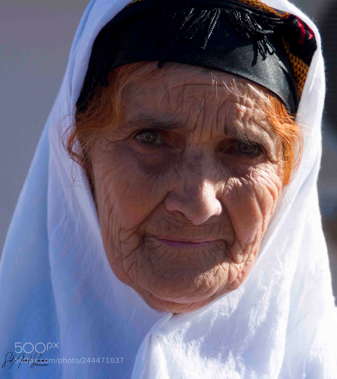 Sony Alpha DSLR-A450 sample photo. Gand mother photography