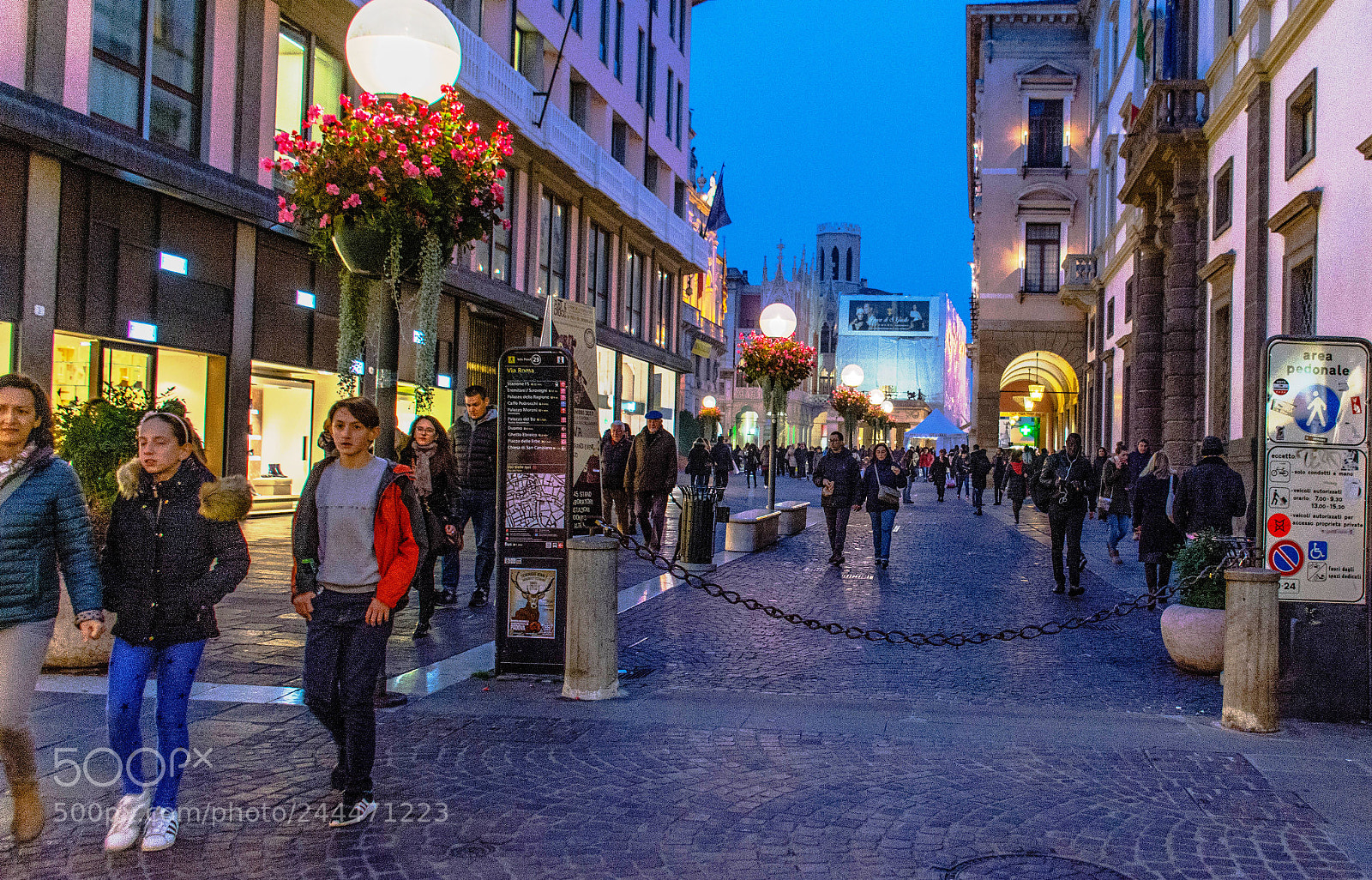 Nikon D7200 sample photo. Night view, the lights photography
