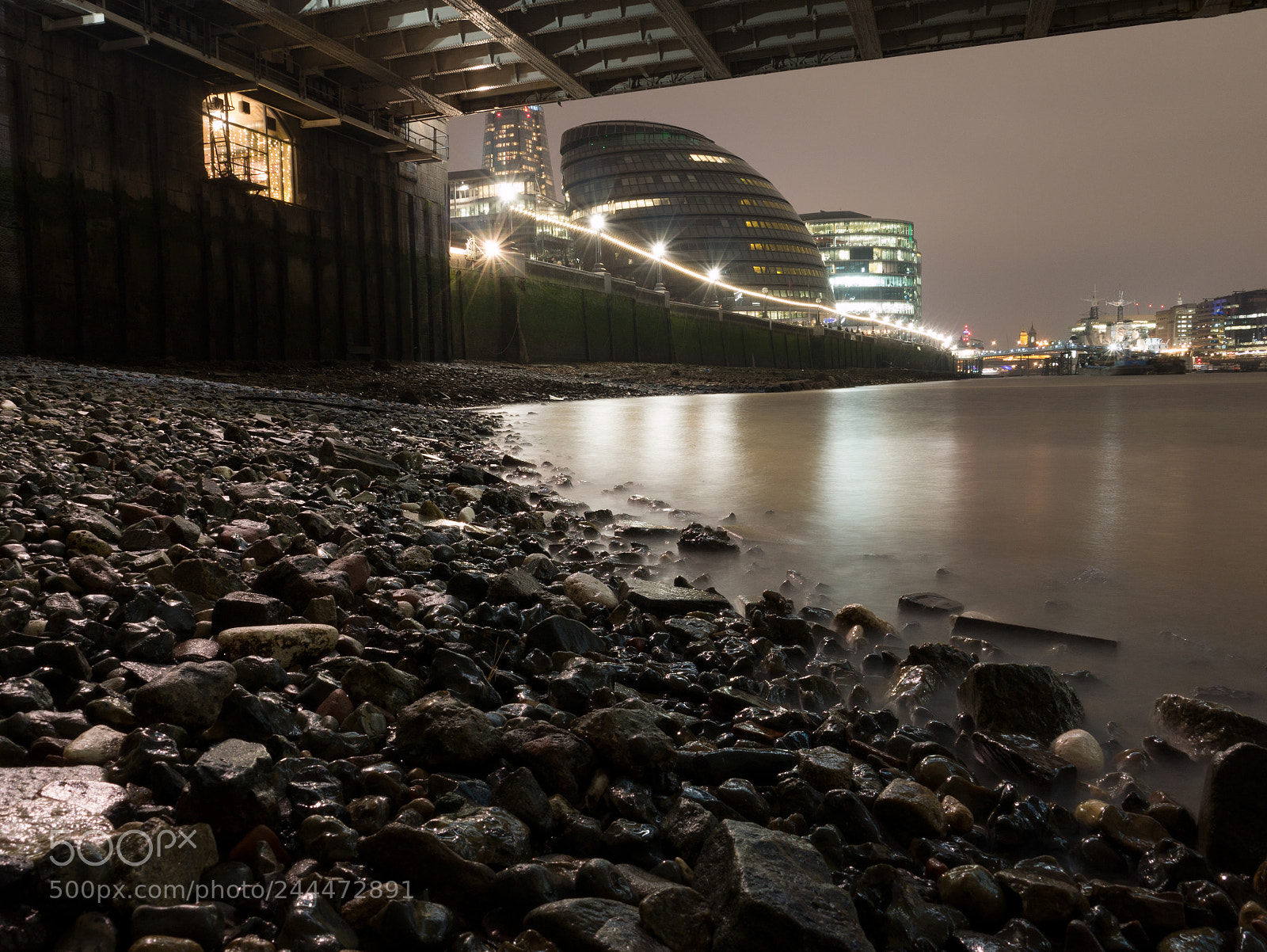 Panasonic Lumix DMC-GX7 sample photo. Below tower bridge photography