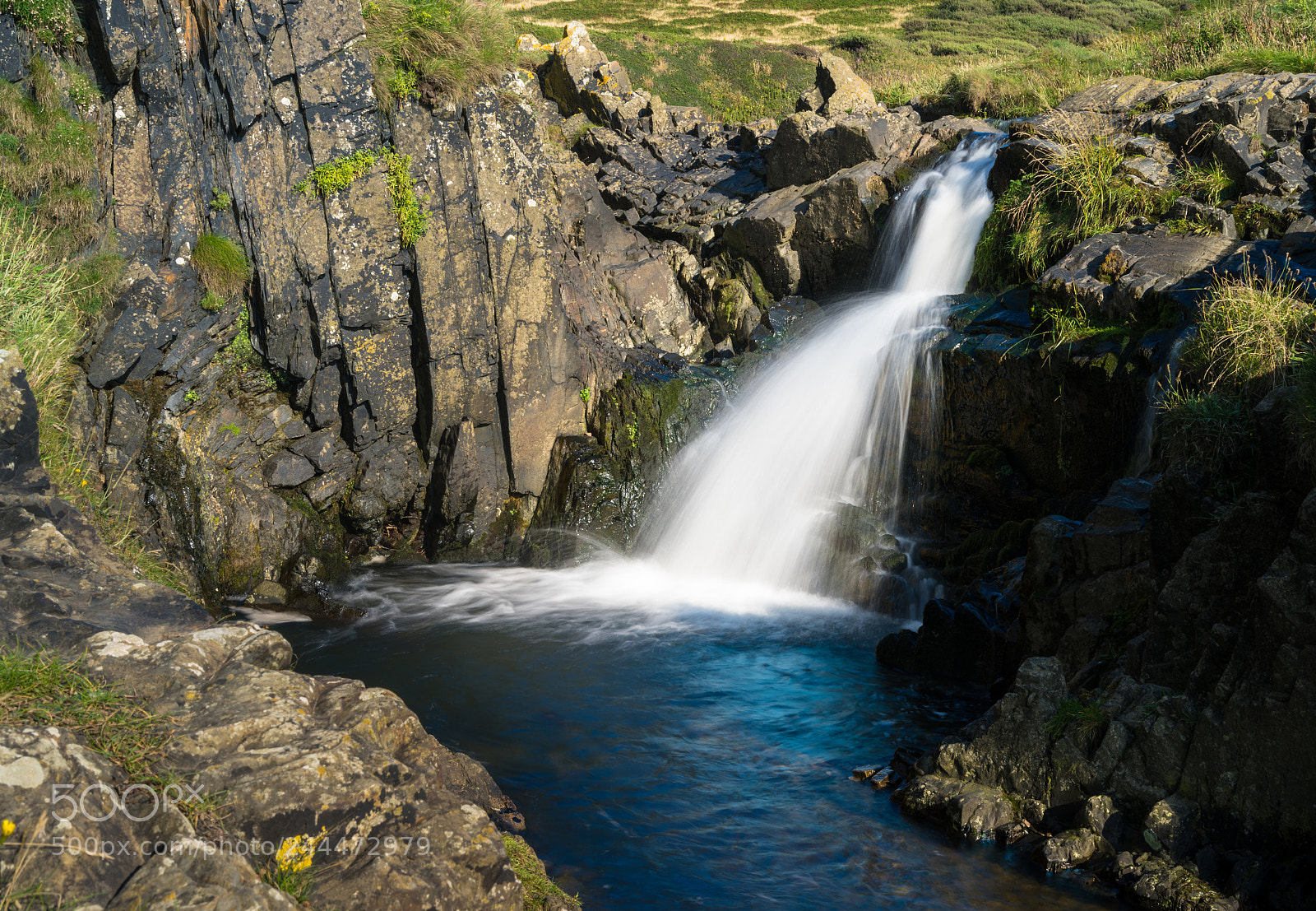 Sony a7R II sample photo. Waterfall into ocean at photography