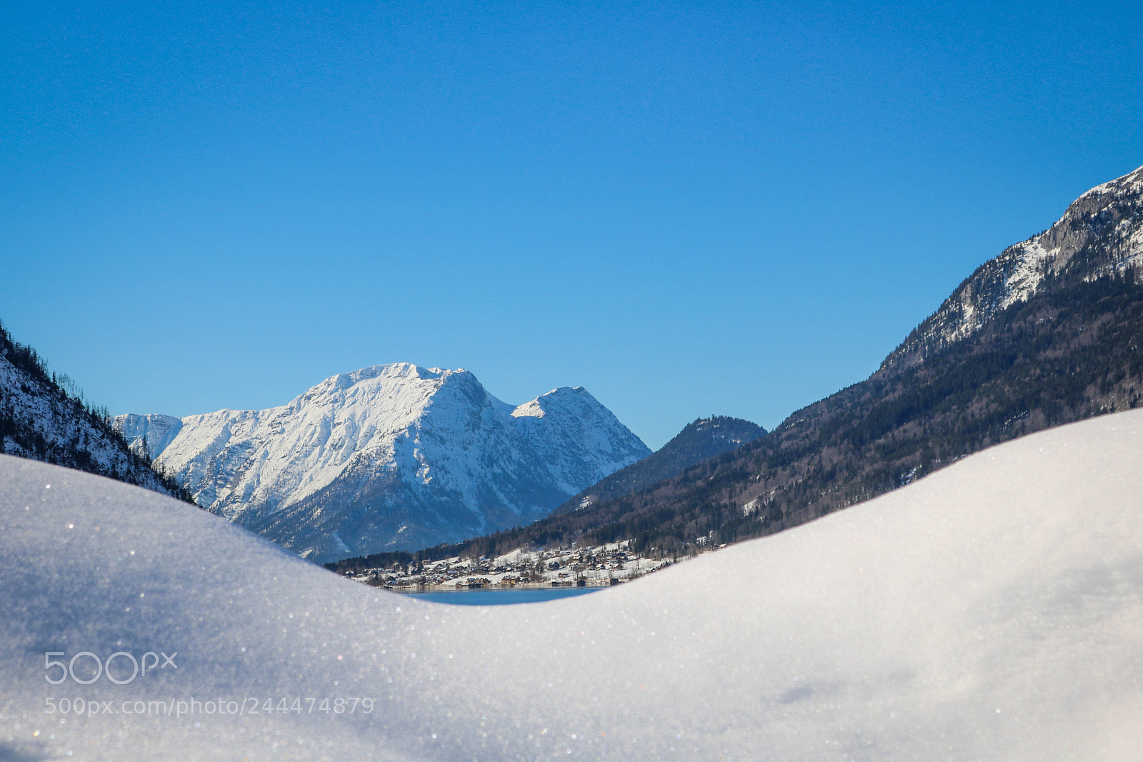 Canon EOS 750D (EOS Rebel T6i / EOS Kiss X8i) sample photo. Glitzernder schnee photography