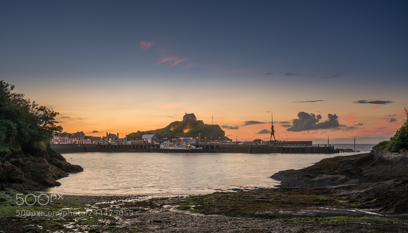 Sony a7R II sample photo. Sunset over the tourist photography