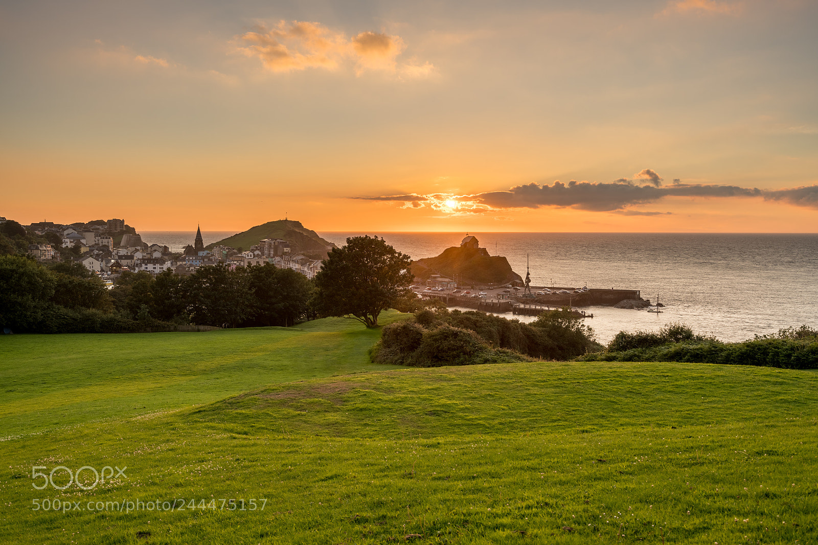 Sony a7R II sample photo. Sunset over the tourist photography