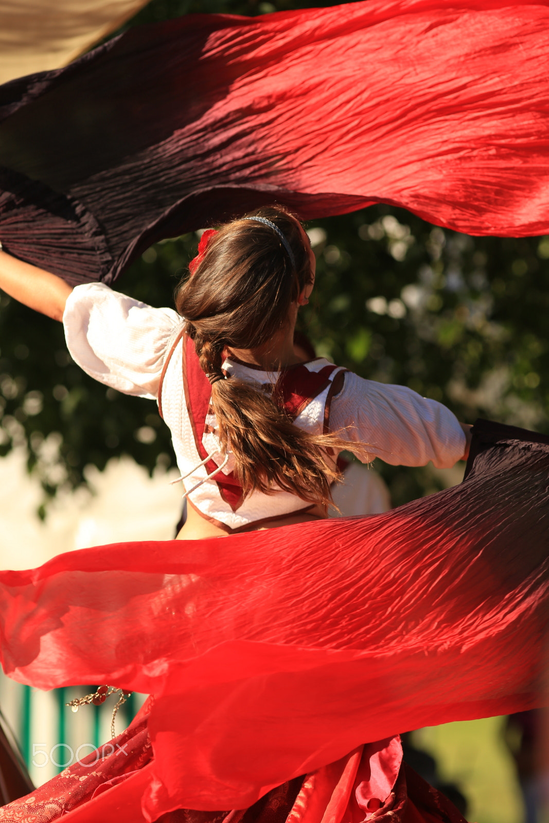 Canon EF 200mm F2.8L II USM sample photo. The dancer photography