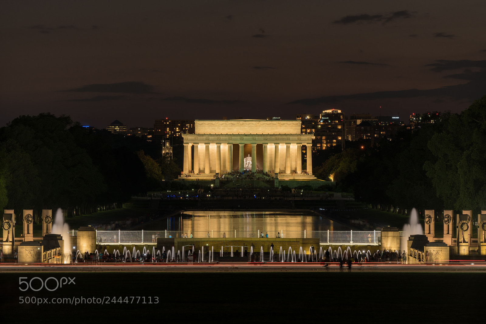 Sony a7R II sample photo. Lincoln memorial at night photography