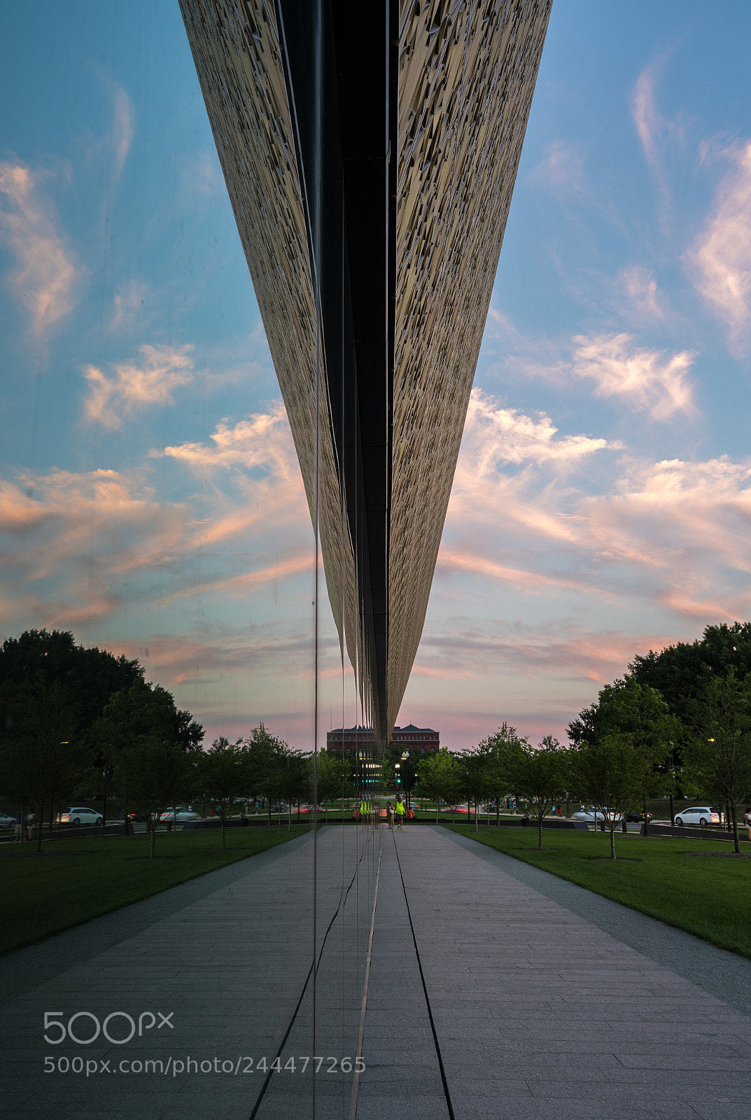 Sony a7R II sample photo. Reflection of washington in photography