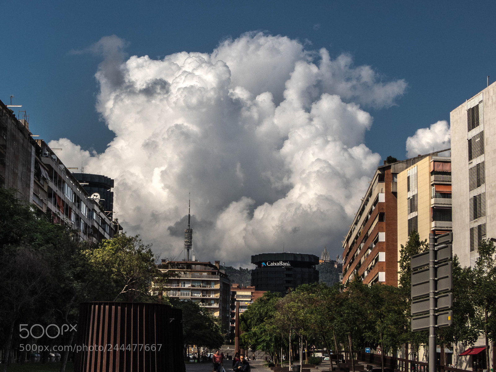 Canon PowerShot S120 sample photo. Nubes en barcelona photography