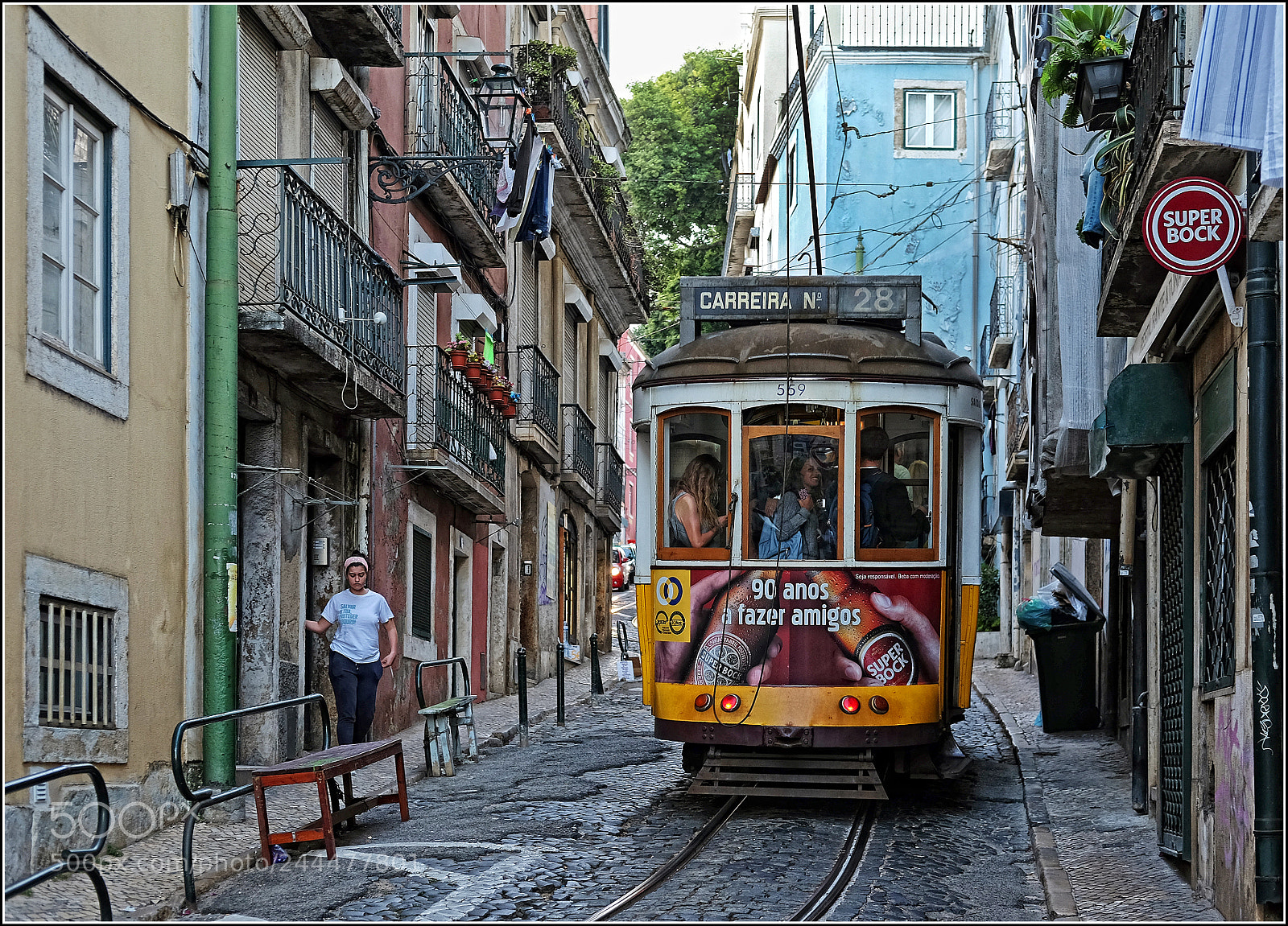 Fujifilm X-T1 sample photo. Streets of portugal photography