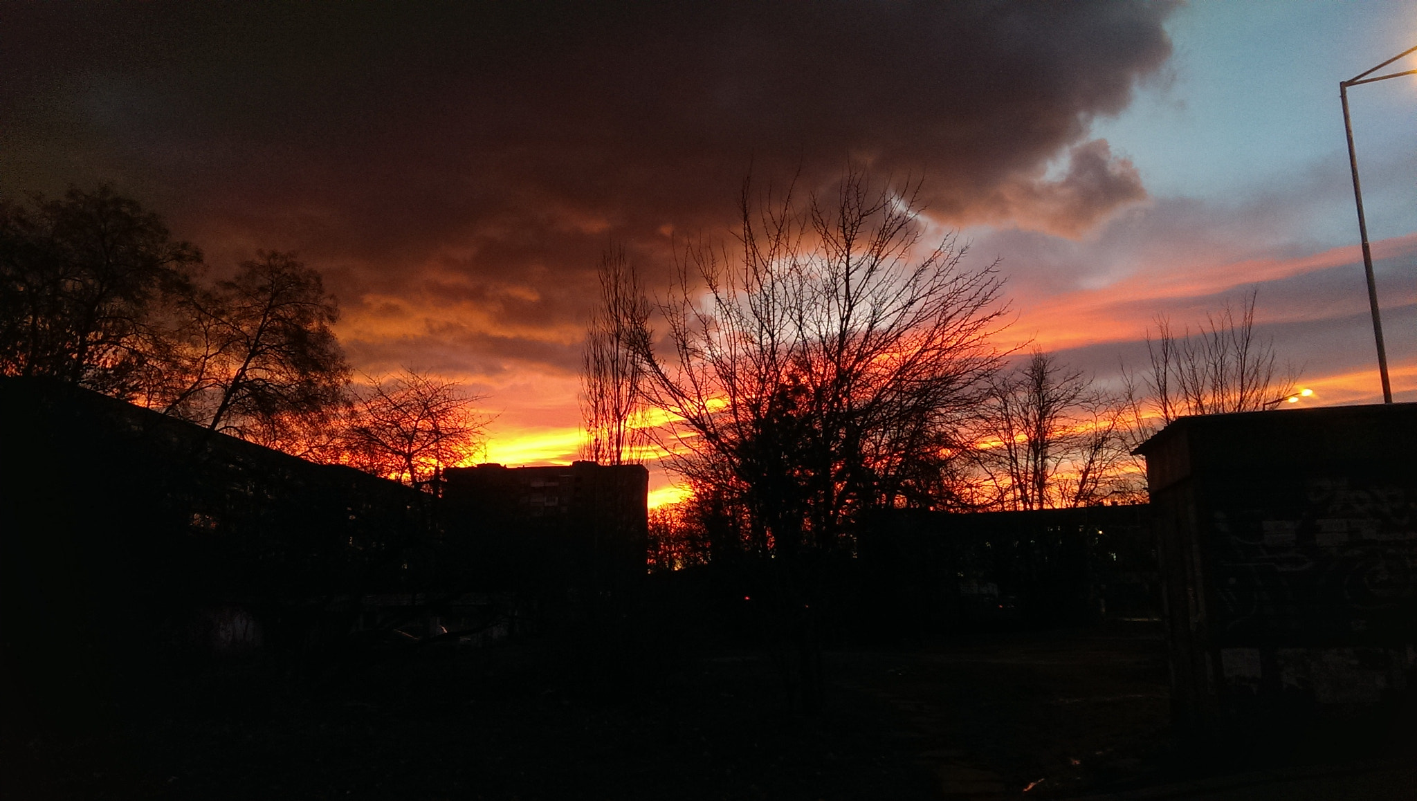 HTC ONE sample photo